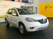 Cần bán xe Renault Koleos 2.5 4x2 đời 2014, màu trắng, nhập khẩu nguyên chiếc