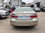 Cần bán lại xe Toyota Camry 2015, màu bạc, xe nhập, số tự động