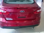 Cần bán gấp Ford Focus 2.0 Titanium năm 2015, màu đỏ