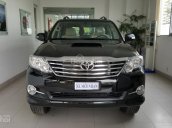 Fortuner 2.7V TRD 4x2 AT máy xăng với mức giá 1 tỷ 82 triệu kèm nhiều khuyến mại hấp dẫn