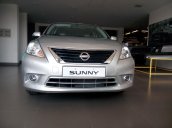 Bán Nissan Sunny đời 2015, màu bạc