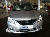 Bán Nissan Sunny XL đời 2017, màu bạc