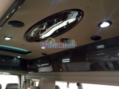 Xe GMC Savana Limited sản xuất 2013, màu đen, nhập khẩu chính hãng, số tự động