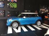 Bán xe Mini Cooper S 5 cửa đời 2016, màu xanh lam, nóc trắng, nhập khẩu chính hãng