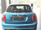 Bán xe Mini Cooper S 5 cửa đời 2016, màu xanh lam, nóc trắng, nhập khẩu chính hãng