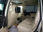 Lexus LX 570 model 2016, màu vàng, xe nhập chính hãng giao nhanh