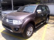 Mua xe Mitsubishi Pajero Sport 4x2 AT máy xăng 1 cầu, khuyến mãi lớn giao ngay