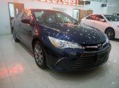 Bán ô tô Toyota Camry XLE Mỹ 2015 màu xanh đen, giá rẻ, giao ngay