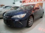 Bán ô tô Toyota Camry XLE Mỹ 2015 màu xanh đen, giá rẻ, giao ngay