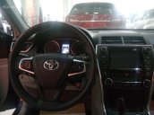 Bán ô tô Toyota Camry XLE Mỹ 2015 màu xanh đen, giá rẻ, giao ngay