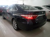 Bán ô tô Toyota Camry XLE Mỹ 2015 màu xanh đen, giá rẻ, giao ngay