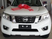 Bán Nissan Navara năm 2018 màu trắng, 725 triệu, nhập khẩu nguyên chiếc