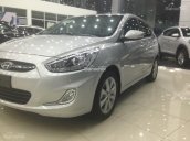 Cần bán xe Hyundai Accent mới, màu bạc, nhập khẩu nguyên chiếc, giá tốt