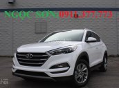 Cần bán Hyundai Tucson 2018 mới, màu trắng, LH Ngọc Sơn: 0911377773