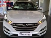 Cần bán Hyundai Tucson 2018 mới, màu trắng, LH Ngọc Sơn: 0911377773