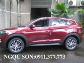 Bán xe Hyundai Tucson mới sản xuất 2018, màu đỏ, nhập khẩu chính hãng, Lh Ngọc Sơn: 0911377773