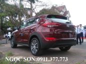 Bán xe Hyundai Tucson mới sản xuất 2018, màu đỏ, nhập khẩu chính hãng, Lh Ngọc Sơn: 0911377773