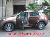 Cần bán xe Hyundai Tucson mới màu nâu, trả góp 90% xe, Lh Ngọc Sơn: 0911377773