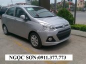 Cần bán Hyundai Grand i10 đời 2018, màu bạc, trả gop 80% xe - Lh Ngọc Sơn: 0911.377.773