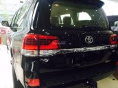 Bán Toyota Land Cruiser V8 nhập khẩu Nhật màu đen, giao ngay