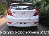 Cần bán xe Hyundai Accent mới đời 2017, màu trắng, nhập khẩu, Lh - Ngọc Sơn: 0911377773