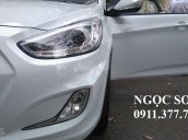 Cần bán xe Hyundai Accent mới đời 2017, màu trắng, nhập khẩu, Lh - Ngọc Sơn: 0911377773