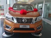 Bán Nissan Navara EL Premium, màu cam, giao xe ngay, lh 0985.411.427