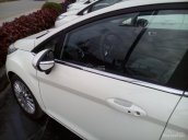Bán xe Ford Fiesta 1.5 Titanium đời 2017, màu trắng, giao xe luôn giá hấp dẫn, đủ màu