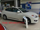 Cần bán Hyundai Avante màu trắng mới đời 2017, liên hệ Ngọc Sơn: 0911.377.773