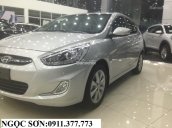 Cần bán Hyundai Accent mới đời 2016, màu bạc, xe nhập, 532 triệu