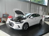 Hyundai Elantra đời 2017, màu trắng, giá chỉ 565 triệu, gọi ngay 098.960.9151