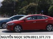 Bán ô tô Hyundai Elantra đời 2018, màu đỏ, góp 90% xe, giá 549 triệu