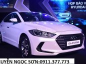 Bán xe Hyundai Elantra mới 2018, màu trắng, góp 90%xe, 549 triệu. LH Ngọc Sơn: 0911.377.773