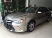 Bán Toyota Camry XLE đen, trắng, màu ghi vàng, ghi bạc giao ngay. LH 0904754444