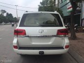 Bán xe Toyota Land Cruiser GXR 2016, màu trắng, xe nhập Trung Đông