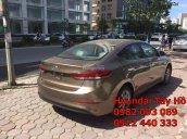 Hyundai Tây Hồ bán xe Hyundai Elantra 2017 giá tốt, KM lớn, gọi 0982093089