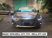 Cần bán Hyundai Elantra mới đời 2016, màu nâu, trả góp 90% xe, lh Ngọc Sơn: 0911.377.773