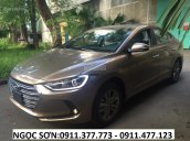 Cần bán Hyundai Elantra mới đời 2016, màu nâu, trả góp 90% xe, lh Ngọc Sơn: 0911.377.773