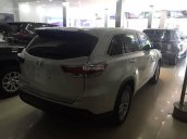 Bán ô tô Toyota Highlander LE 2016, màu trắng, xe nhập