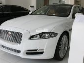 Cần bán giá xe Jaguar XJL 3.0 - 2017 màu trắng, đen, đỏ, xanh nhập khẩu giao xe tận nơi Việt Nam