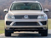 Cần bán Volkswagen Touareg đời 2016, màu nâu, xe nhập