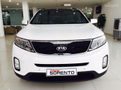 Bán xe Kia Sorento năm 2016 màu trắng, 823 triệu