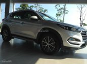 Cần bán Hyundai Tucson năm 2016 màu bạc, giá tốt