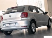 Cần bán ô tô nhập Volkswagen Polo Hacthback 1.6L, màu bạc - Tặng bảo hiểm 2 chiều. LH Hương 0902608293