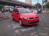 Bán dòng xe nhập nguyên chiếc Volkswagen Polo Sedan, màu đỏ GP, Sx 2016, LH Hương: 0902.608.293