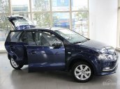 Giá xe Volkswagen Polo Hacthback 1.6l, màu xanh đen, tặng bảo hiểm vật chất. LH 0902608293