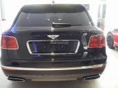 Bán xe Bentley Bentayga đời 2016, màu đen, nhập khẩu nguyên chiếc