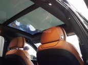 Bán xe Bentley Bentayga đời 2016, màu đen, nhập khẩu nguyên chiếc