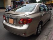 Bán xe Toyota Corolla altis 1.8MT 2010, màu vàng 