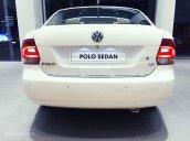 Bán Volkswagen Polo Sedan đời 2017, màu trắng, nhập Đức. LH Hương 0902.608.293